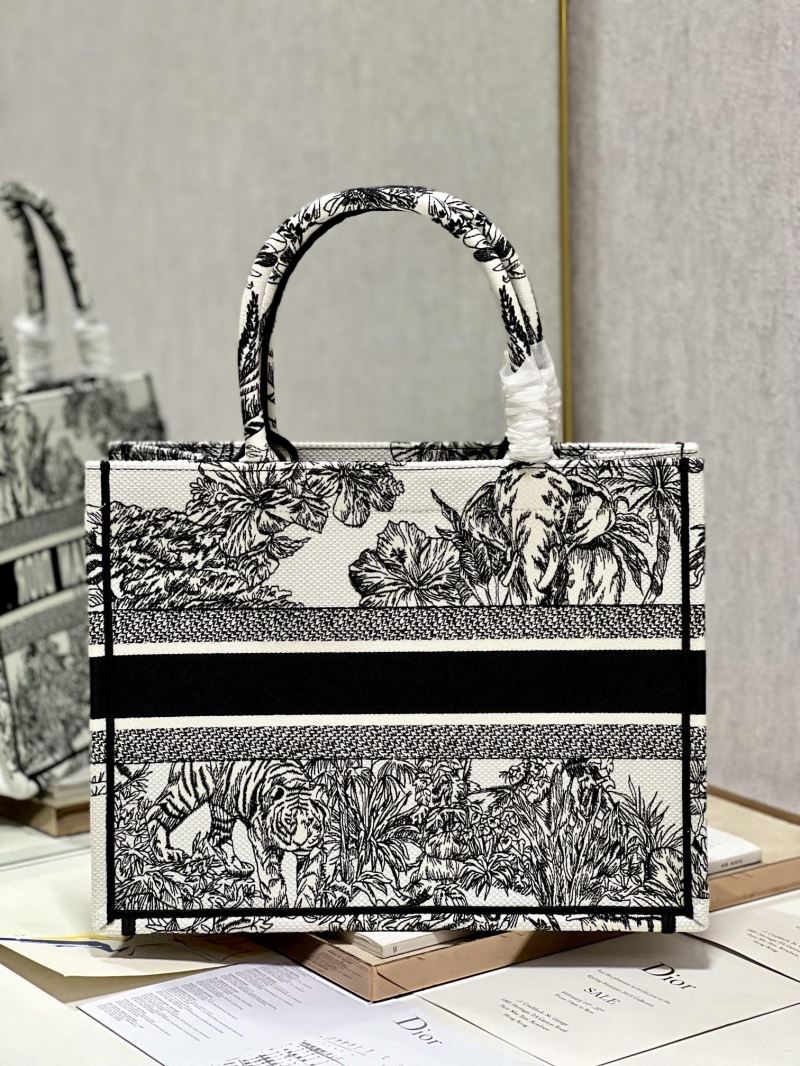 Dior Shopping Bags